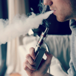 Estudo sugere que cigarro eletrônico prejudica células do pulmão
